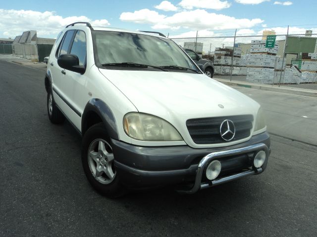 Mercedes-Benz M-Class 1998 photo 6