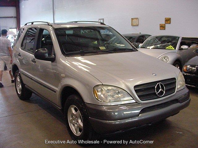 Mercedes-Benz M-Class 1998 photo 14