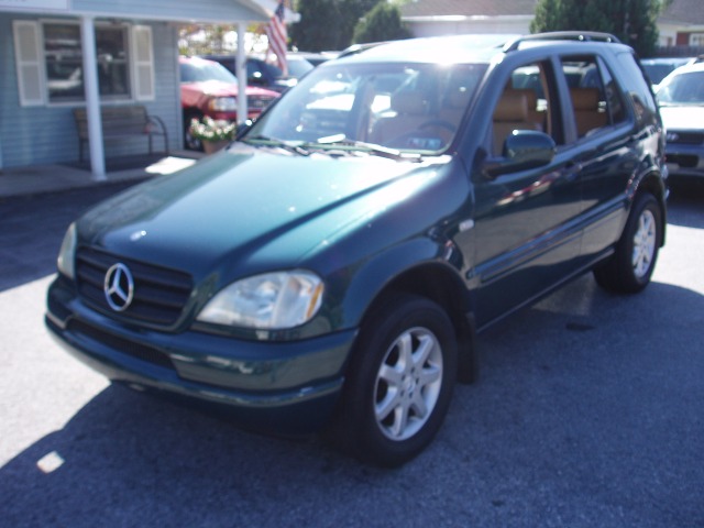 Mercedes-Benz M-Class 1999 photo 3