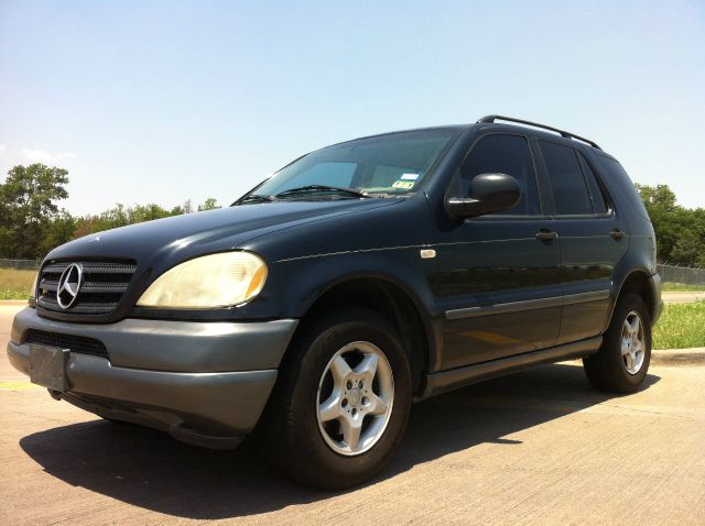 Mercedes-Benz M-Class 1999 photo 5