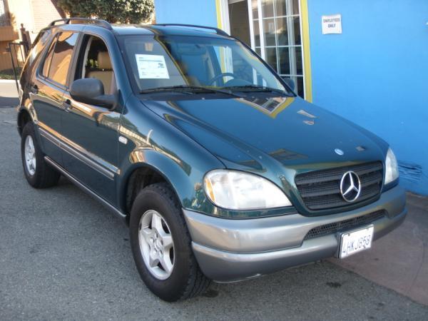 Mercedes-Benz M-Class 1999 photo 2