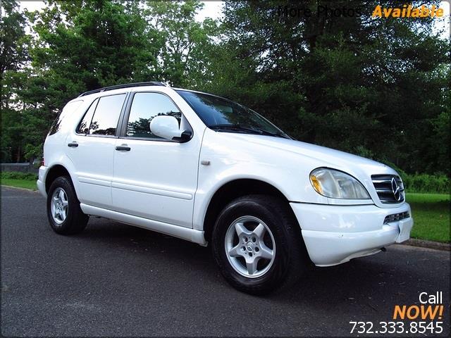 Mercedes-Benz M-Class 2000 photo 1