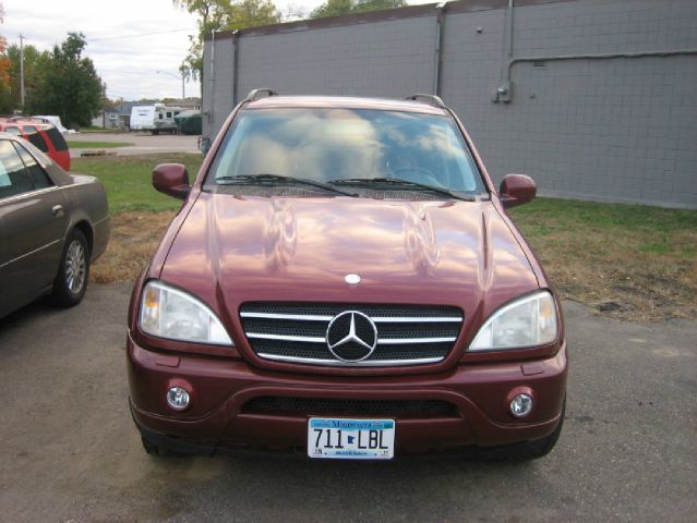 Mercedes-Benz M-Class 2000 photo 3