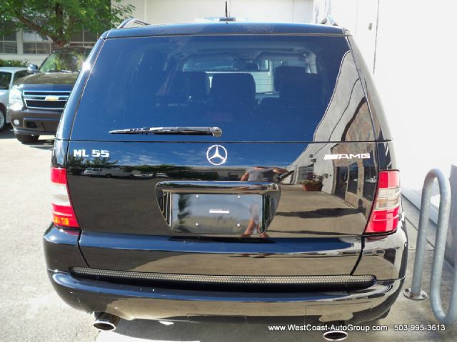 Mercedes-Benz M-Class 2001 photo 2