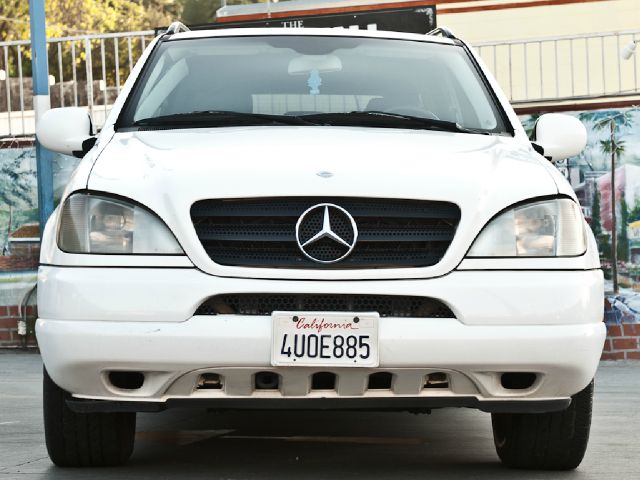 Mercedes-Benz M-Class 2001 photo 18