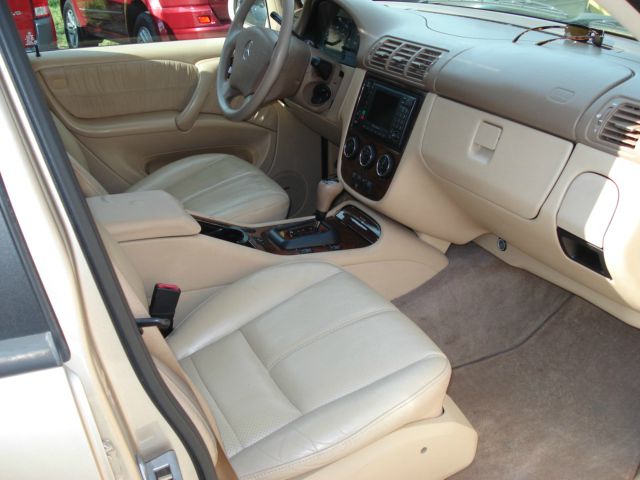 Mercedes-Benz M-Class 2002 photo 6