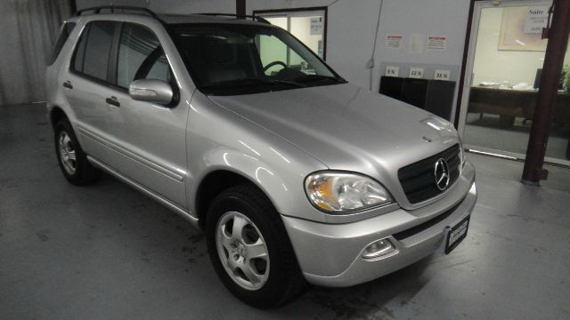 Mercedes-Benz M-Class 2003 photo 3