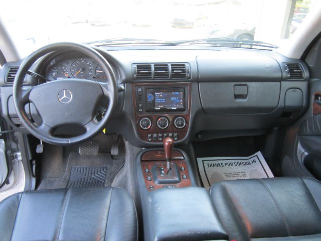 Mercedes-Benz M-Class 2003 photo 9