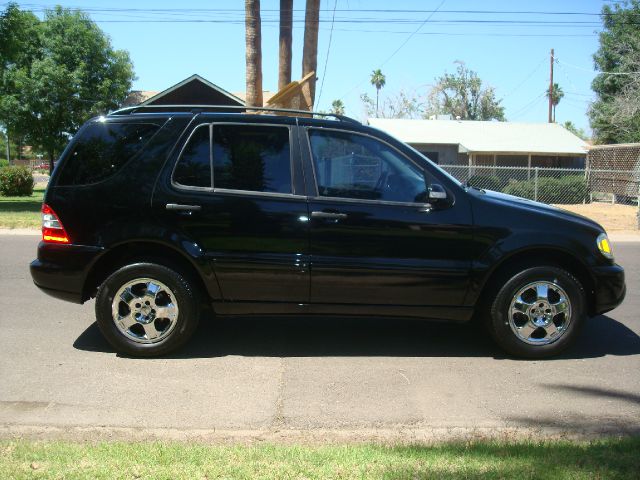 Mercedes-Benz M-Class SES 5dr SUV