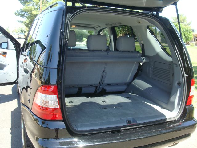 Mercedes-Benz M-Class 2003 photo 3