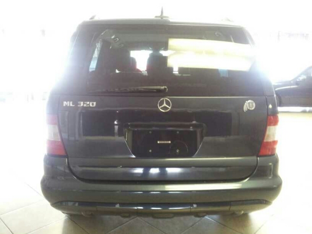 Mercedes-Benz M-Class 2003 photo 3