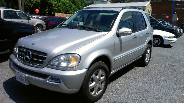 Mercedes-Benz M-Class 2003 photo 2