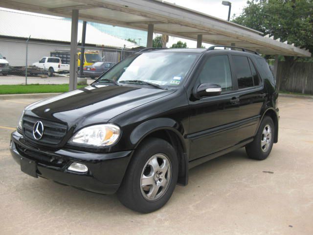 Mercedes-Benz M-Class 2004 photo 1