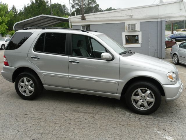 Mercedes-Benz M-Class 2004 photo 16