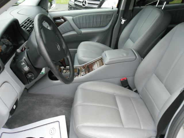 Mercedes-Benz M-Class 2004 photo 26