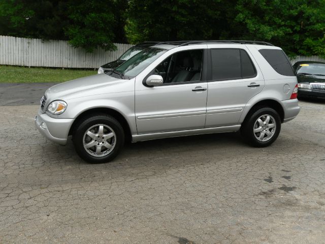 Mercedes-Benz M-Class 2004 photo 31