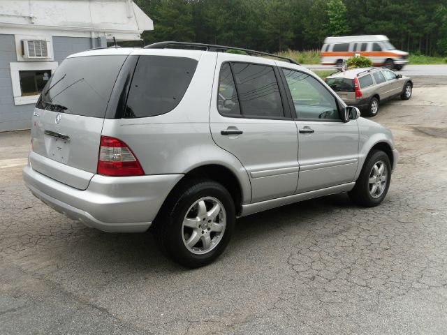 Mercedes-Benz M-Class 2004 photo 38