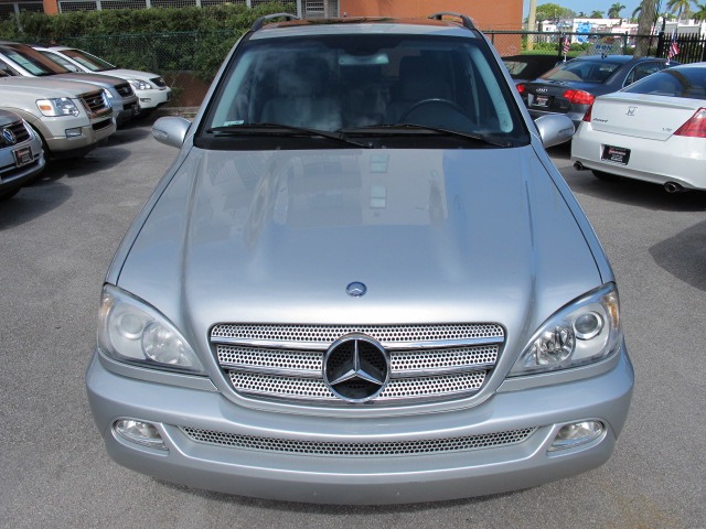 Mercedes-Benz M-Class 2005 photo 3