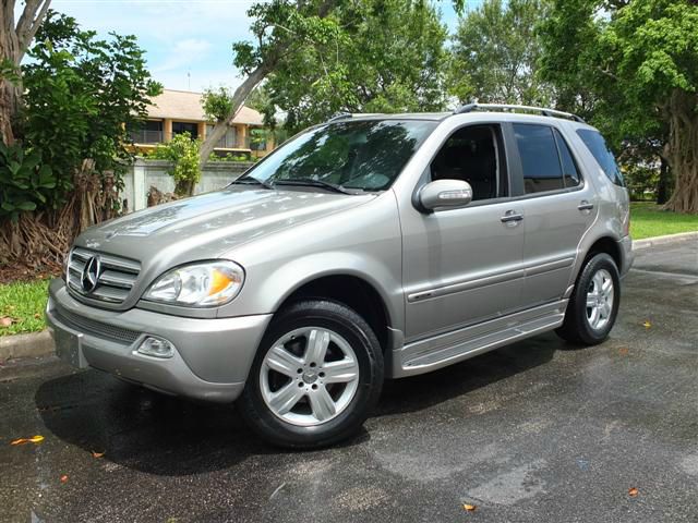 Mercedes-Benz M-Class 2005 photo 3