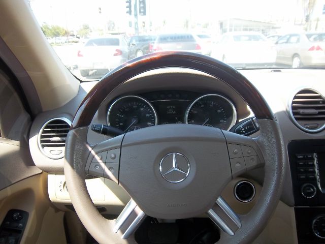 Mercedes-Benz M-Class 2006 photo 14