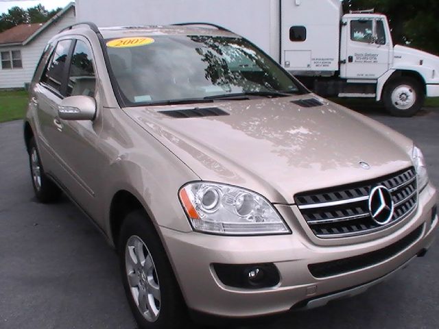 Mercedes-Benz M-Class 2007 photo 1