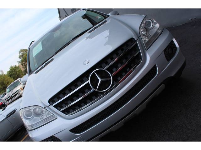 Mercedes-Benz M-Class 2007 photo 1