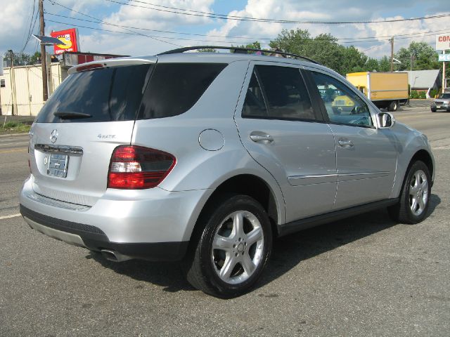 Mercedes-Benz M-Class 2008 photo 1