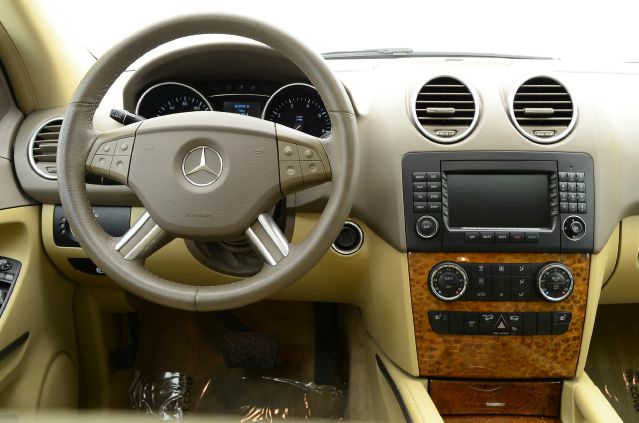 Mercedes-Benz M-Class 2008 photo 9