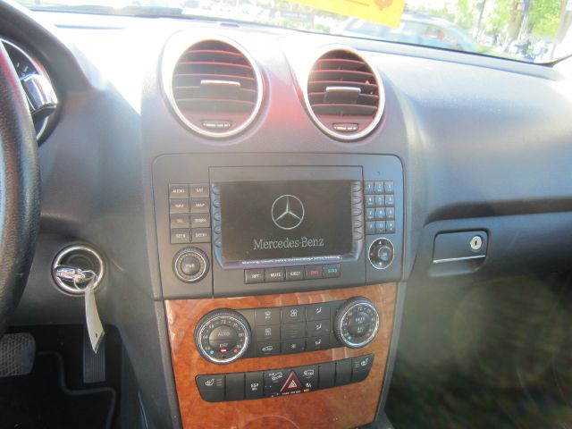 Mercedes-Benz M-Class 2008 photo 7