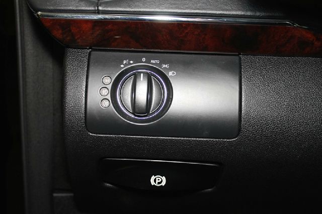 Mercedes-Benz M-Class 2009 photo 33