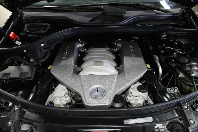 Mercedes-Benz M-Class 2009 photo 48