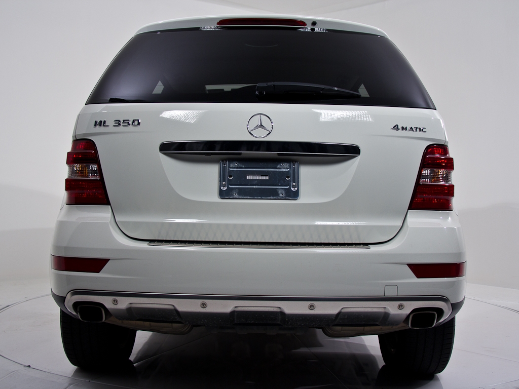 Mercedes-Benz M-Class 2009 photo 4