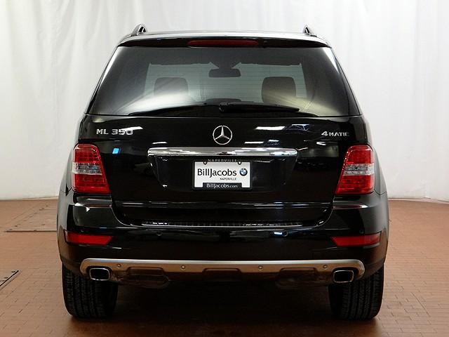 Mercedes-Benz M-Class 2009 photo 4