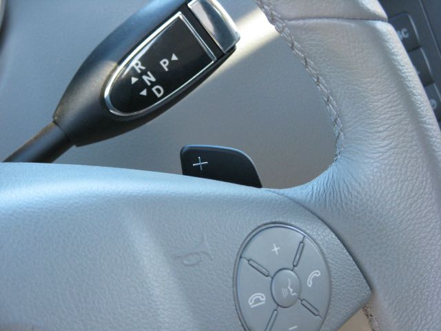 Mercedes-Benz M-Class 2009 photo 4