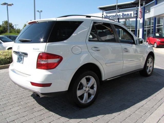 Mercedes-Benz M-Class 2009 photo 3