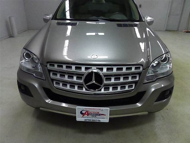 Mercedes-Benz M-Class 2009 photo 2