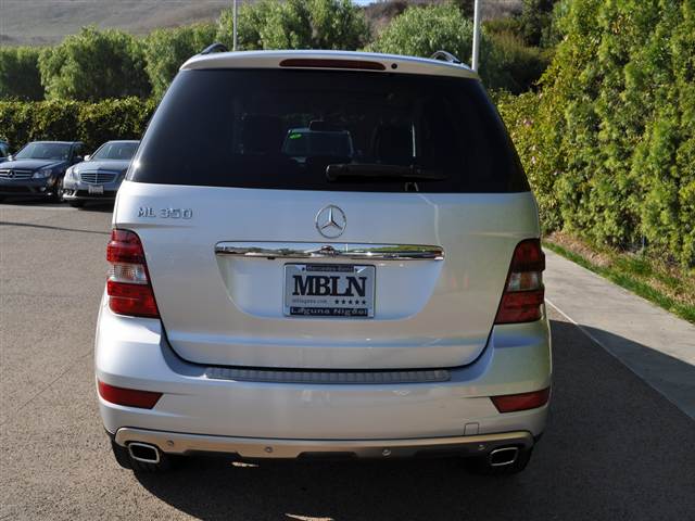 Mercedes-Benz M-Class 2009 photo 4