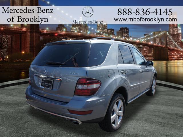 Mercedes-Benz M-Class 2010 photo 20