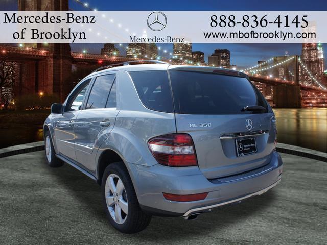 Mercedes-Benz M-Class 2010 photo 21