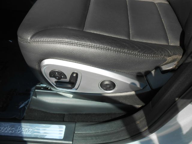 Mercedes-Benz M-Class 2010 photo 15