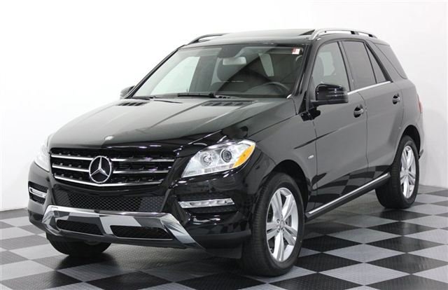 Mercedes-Benz M-Class 2012 photo 1