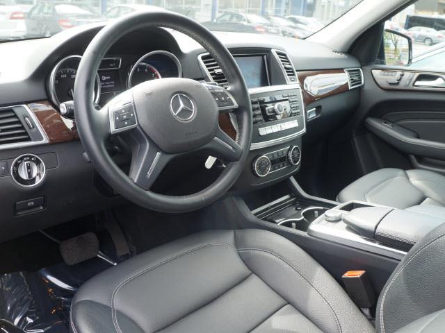 Mercedes-Benz M-Class 2012 photo 12