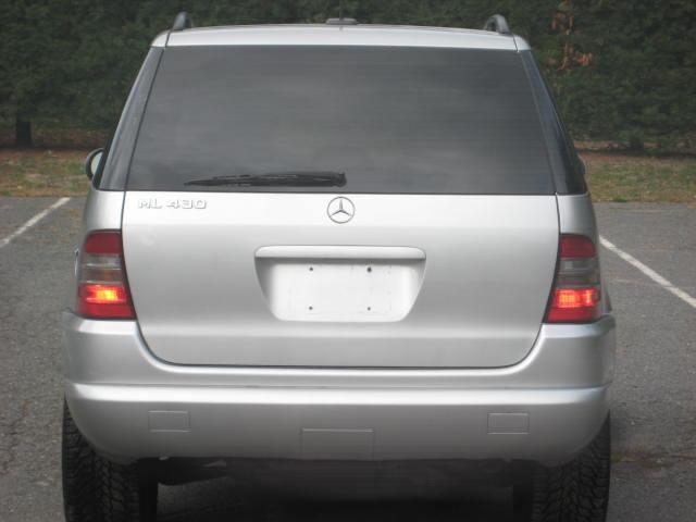 Mercedes-Benz M Class 2001 photo 3