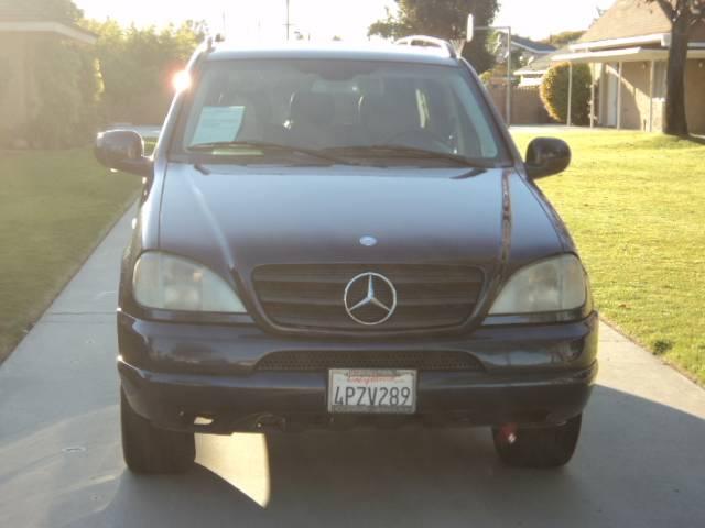 Mercedes-Benz M Class AWD Wagon Automatic VERY NICE Sport Utility