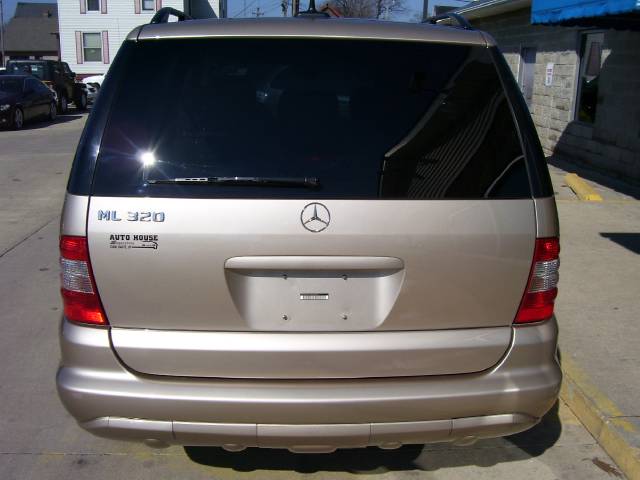 Mercedes-Benz M Class 2003 photo 5