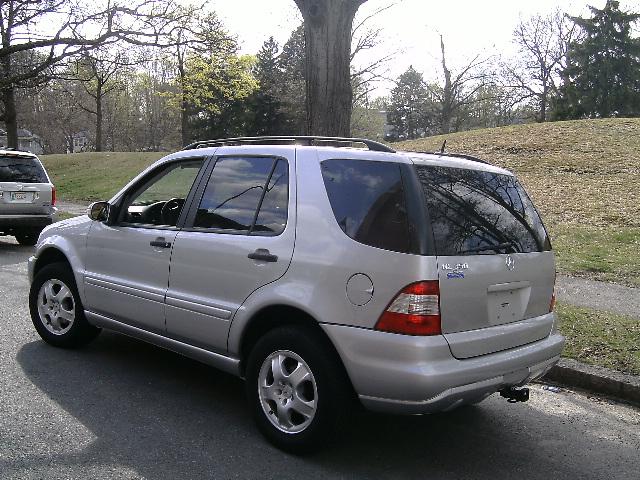 Mercedes-Benz M Class 2003 photo 2