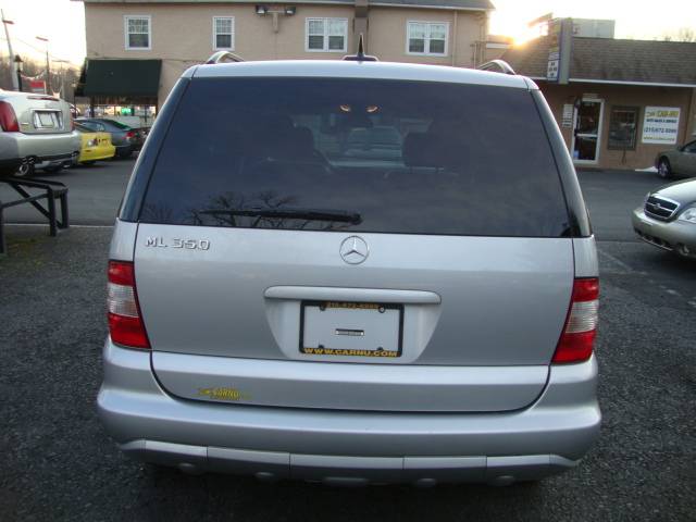 Mercedes-Benz M Class 2004 photo 4