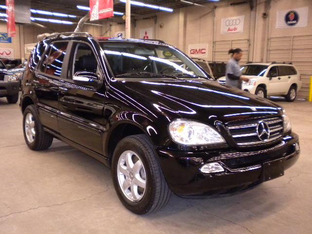 Mercedes-Benz M Class 2004 photo 1