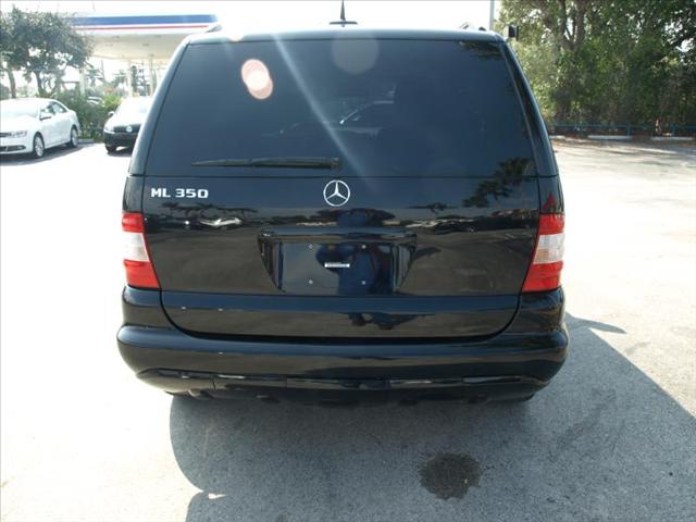 Mercedes-Benz M Class 2004 photo 5