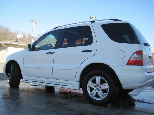 Mercedes-Benz M Class 2005 photo 2